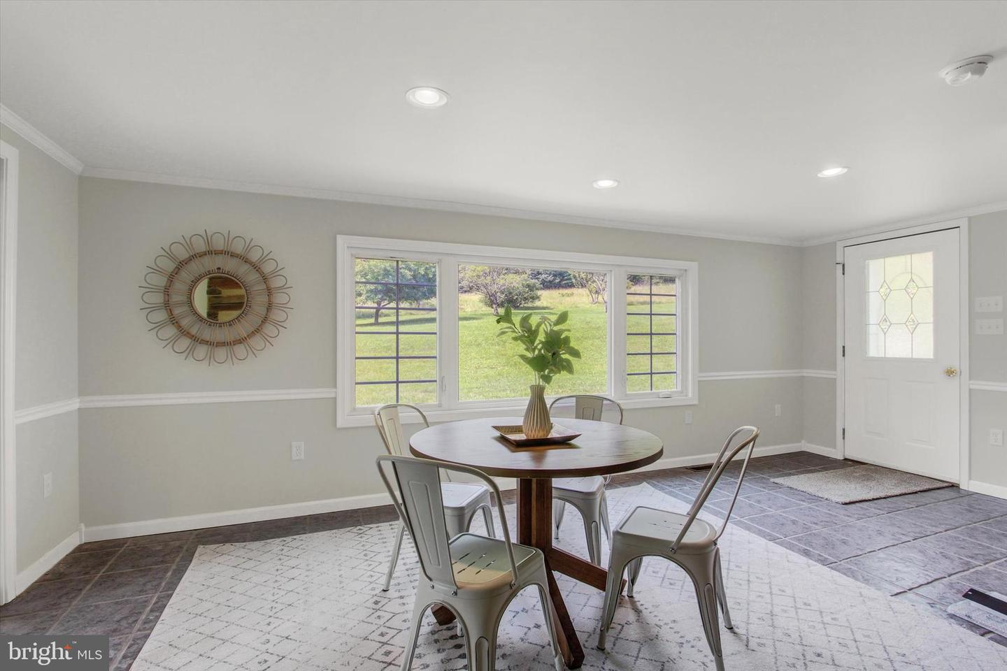 Hanover, Pennsylvania, 17331, United States, 5 Bedrooms Bedrooms, ,4 BathroomsBathrooms,Residential,For Sale,1892834