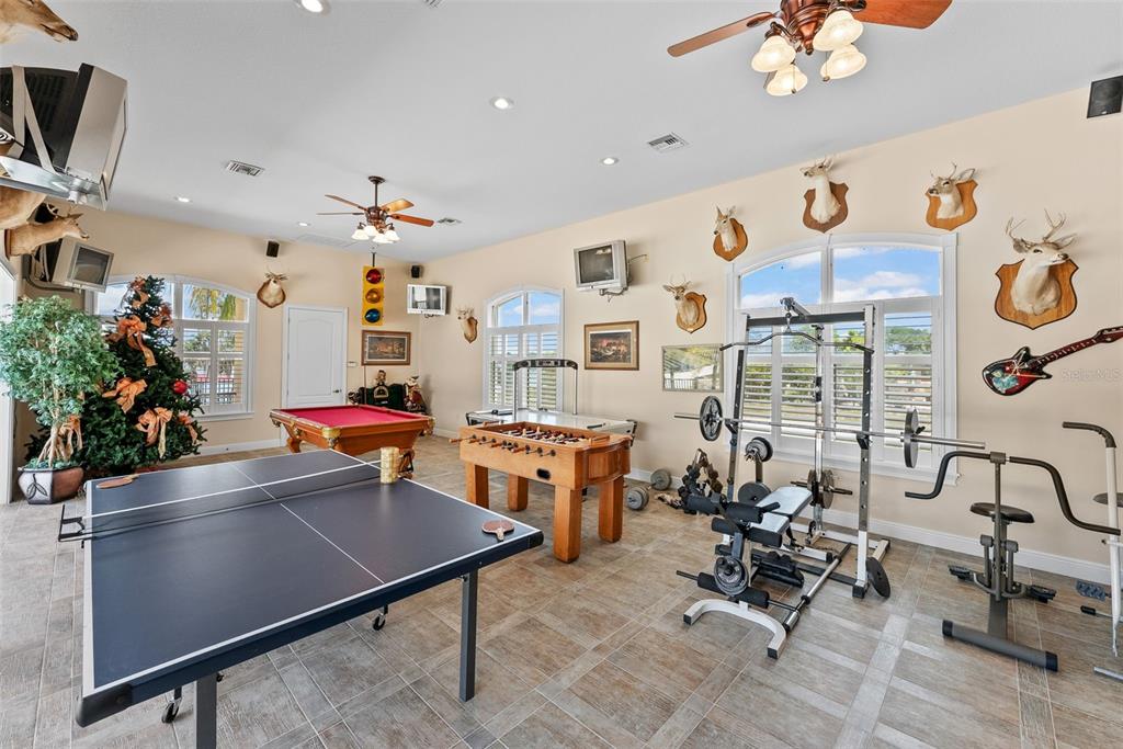 Thonotosassa, Florida, 33592, United States, 4 Bedrooms Bedrooms, ,7 BathroomsBathrooms,Residential,For Sale,1788935