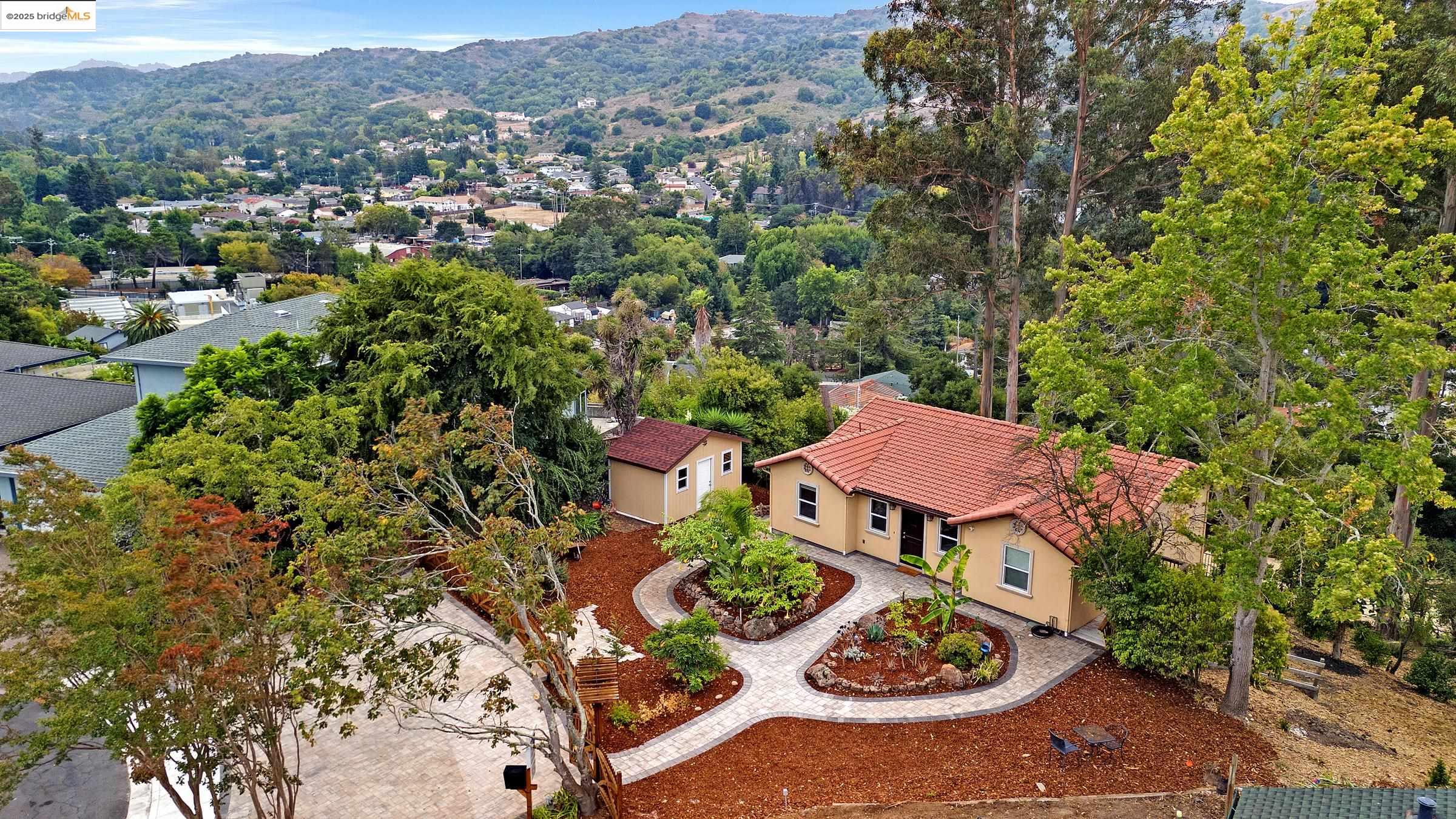 El Sobrante, California, 94803, United States, 4 Bedrooms Bedrooms, ,3 BathroomsBathrooms,Residential,For Sale,1986532