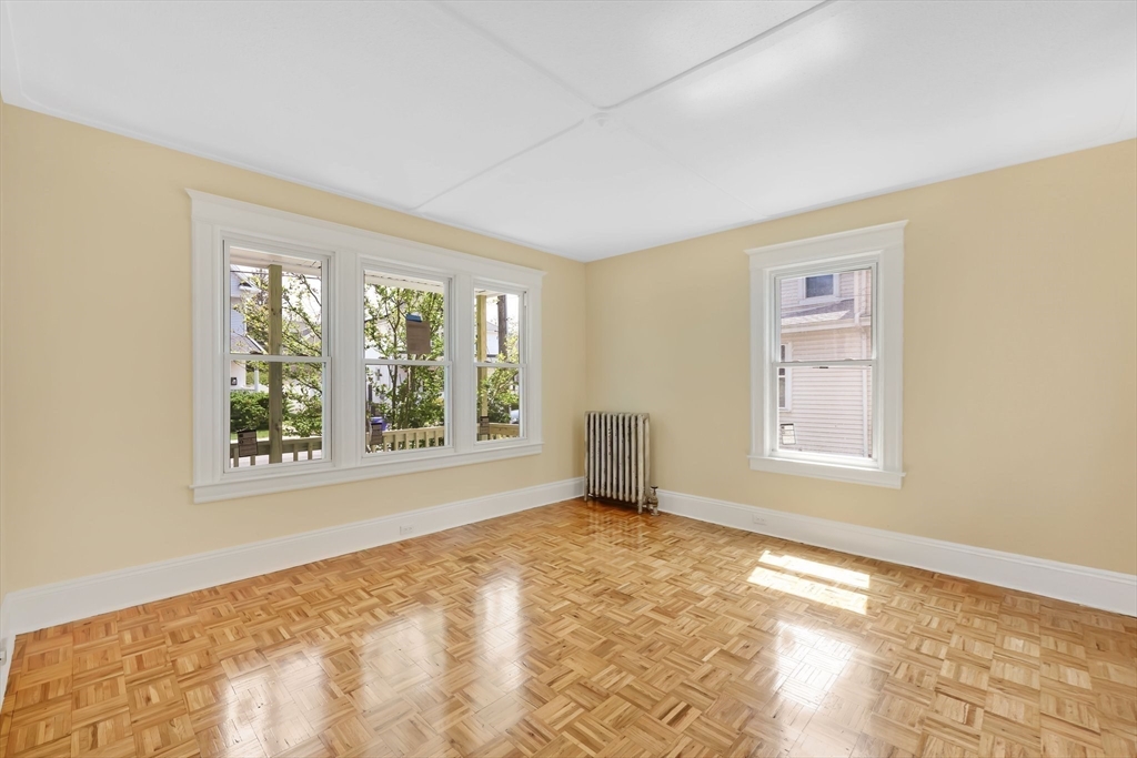 Springfield, Massachusetts, 01108, United States, 7 Bedrooms Bedrooms, ,2 BathroomsBathrooms,Residential,For Sale,2040283