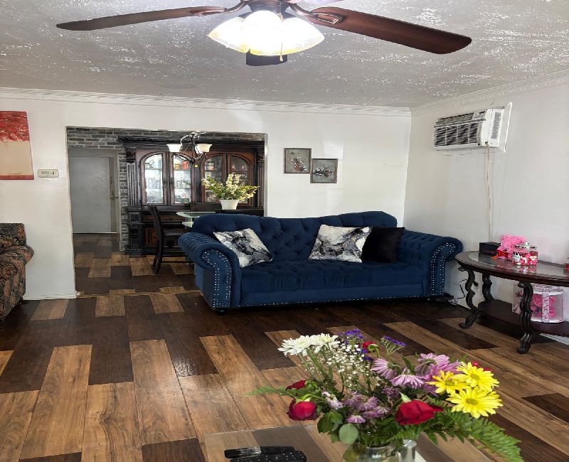 Jamaica, New York, 11433, United States, 4 Bedrooms Bedrooms, ,2 BathroomsBathrooms,Residential,For Sale,2049375