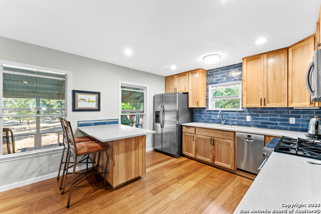 Seguin, Texas, 78155, United States, ,2 BathroomsBathrooms,Residential,For Sale,1983192