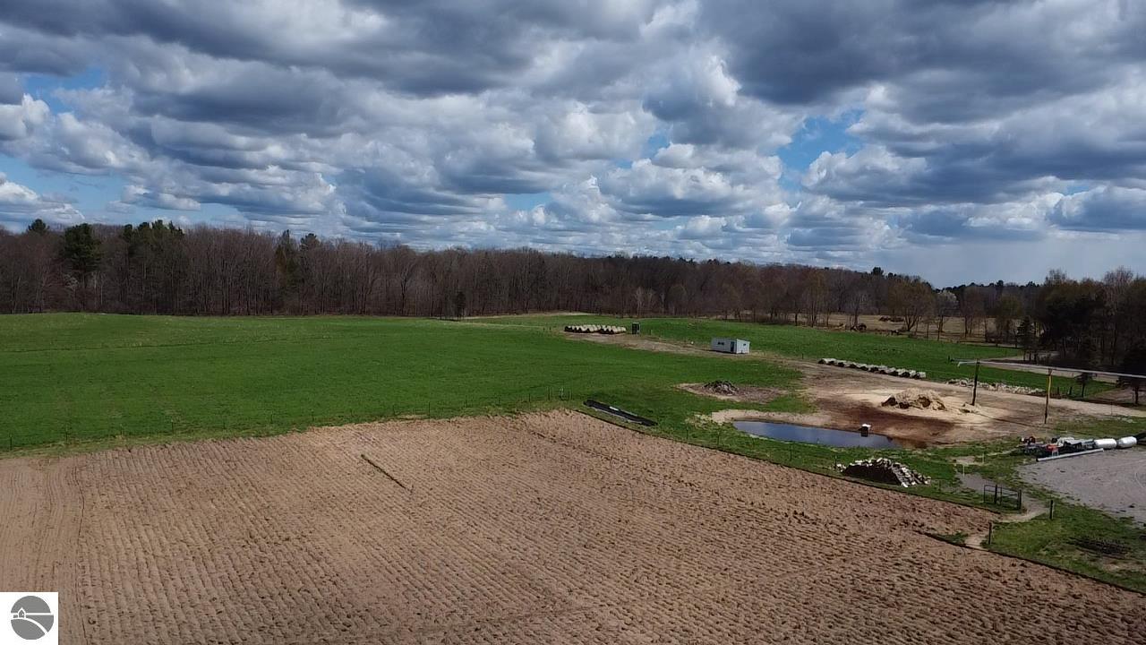 Brethren, Michigan, 49619, United States, 12 Bedrooms Bedrooms, ,1 BathroomBathrooms,Residential,For Sale,1804721