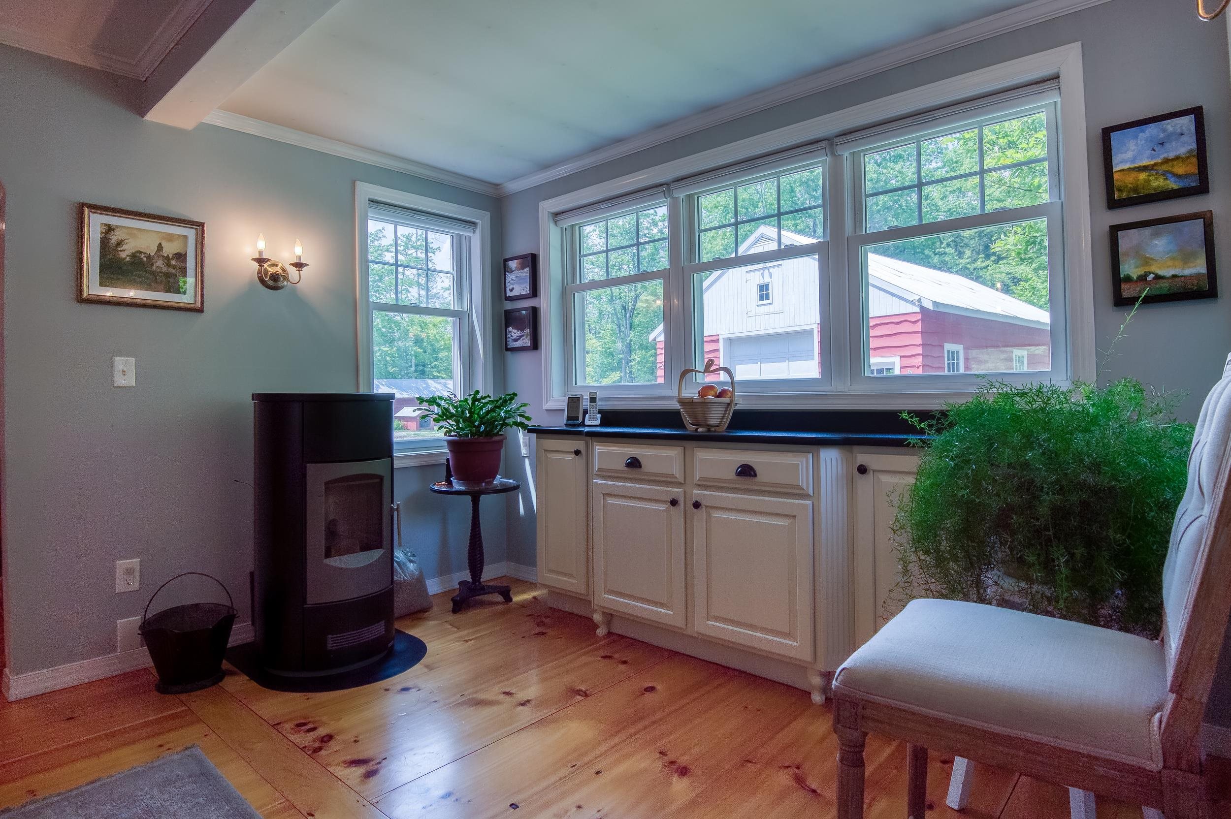 Eaton, New Hampshire, 03832, United States, 3 Bedrooms Bedrooms, ,1 BathroomBathrooms,Residential,For Sale,1989468