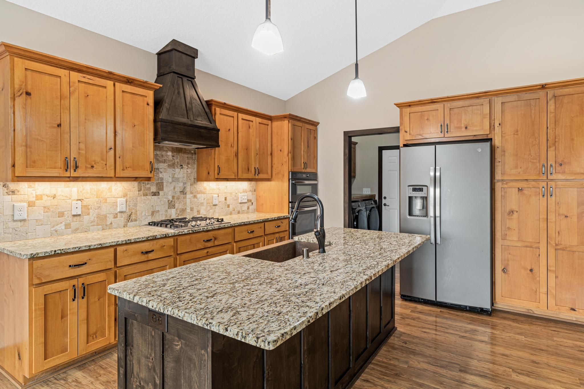  Peaceful Rambler on Acreage in Netta’s Preserve - 物件實景