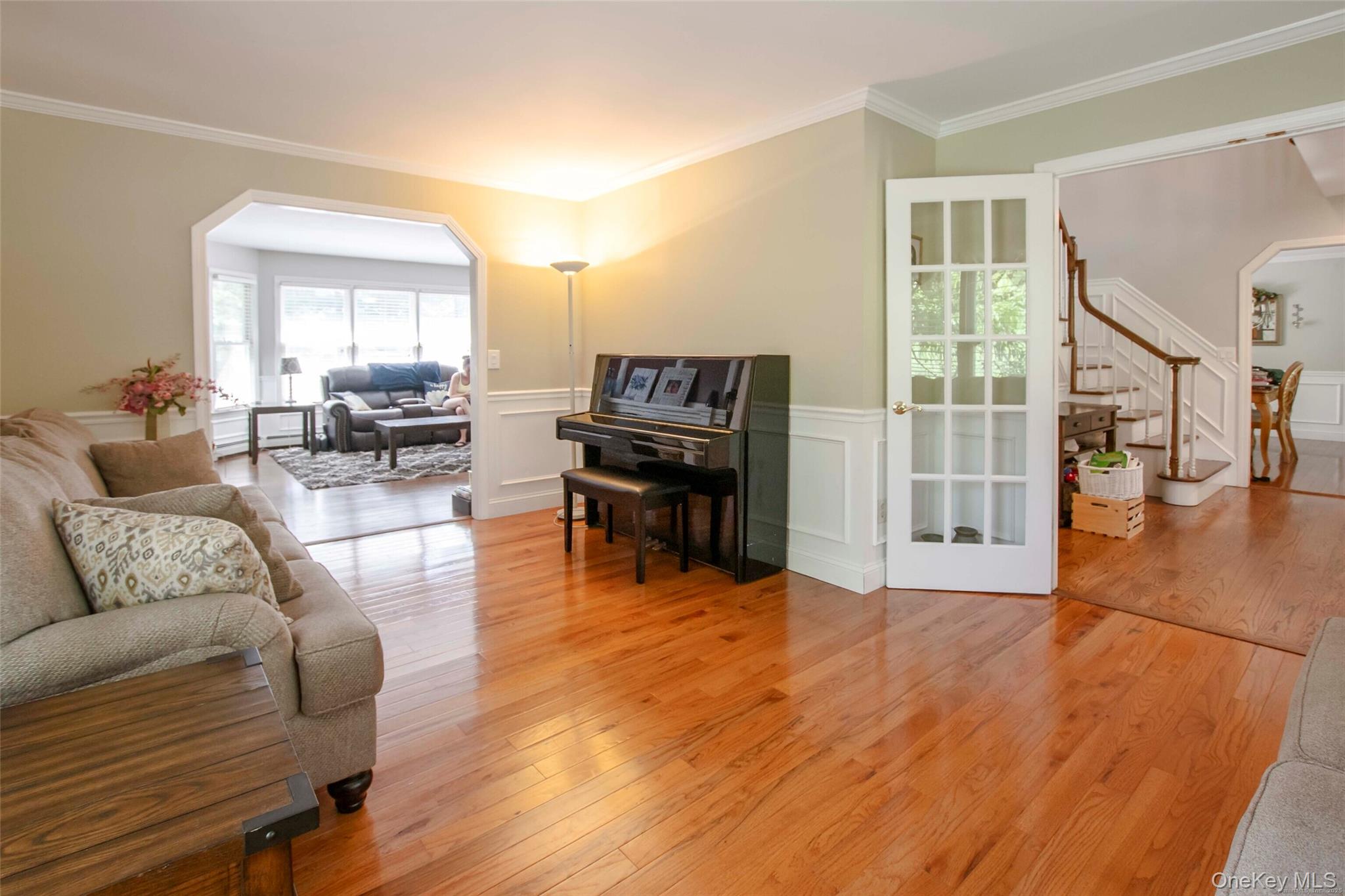 Call Listing Agent, New York, 06812, United States, 4 Bedrooms Bedrooms, ,3 BathroomsBathrooms,Residential,For Sale,1940931