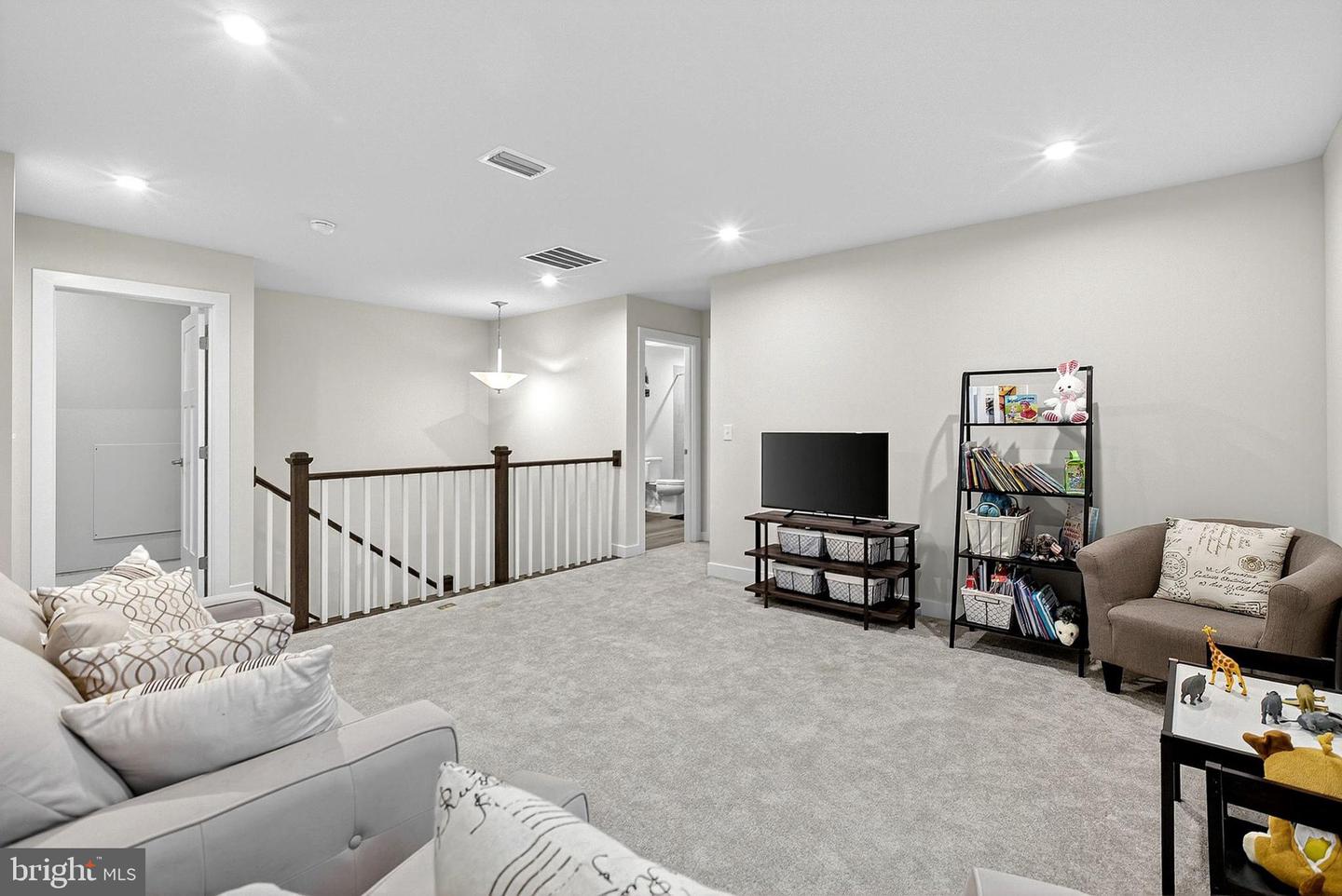 LEWES, Delaware, 19958, United States, 3 Bedrooms Bedrooms, ,4 BathroomsBathrooms,Residential,For Sale,1988881