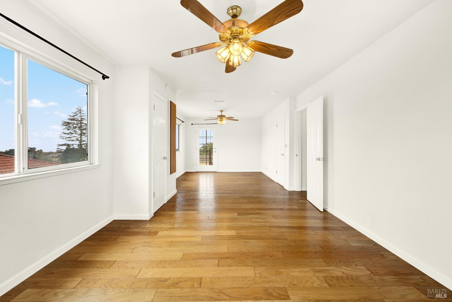 Benicia, California, 94510, United States, 4 Bedrooms Bedrooms, ,3 BathroomsBathrooms,Residential,For Sale,1989511