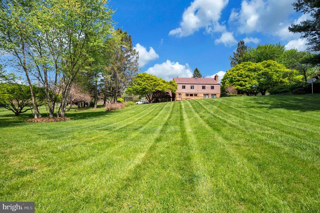 Linden, Virginia, 22642, United States, 5 Bedrooms Bedrooms, ,4 BathroomsBathrooms,Residential,For Sale,2037897