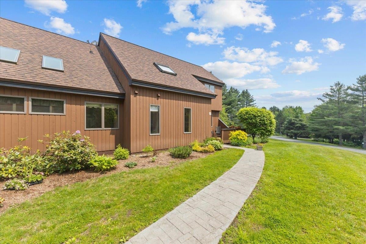 Stowe, Vermont, 05672, United States, 4 Bedrooms Bedrooms, ,3 BathroomsBathrooms,Residential,For Sale,1867745