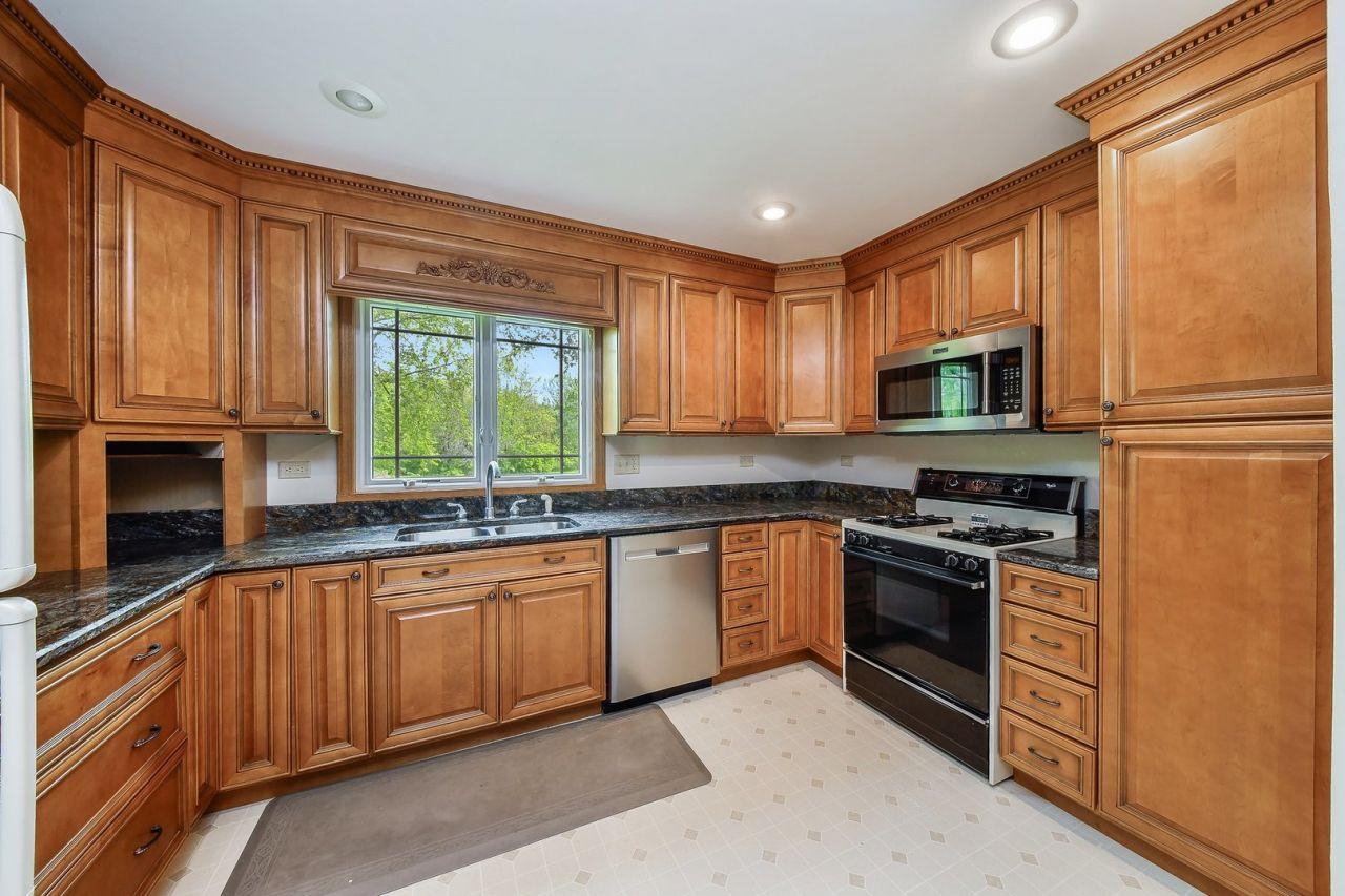 Oswego, Illinois, 60543, United States, 4 Bedrooms Bedrooms, ,3 BathroomsBathrooms,Residential,For Sale,1827173
