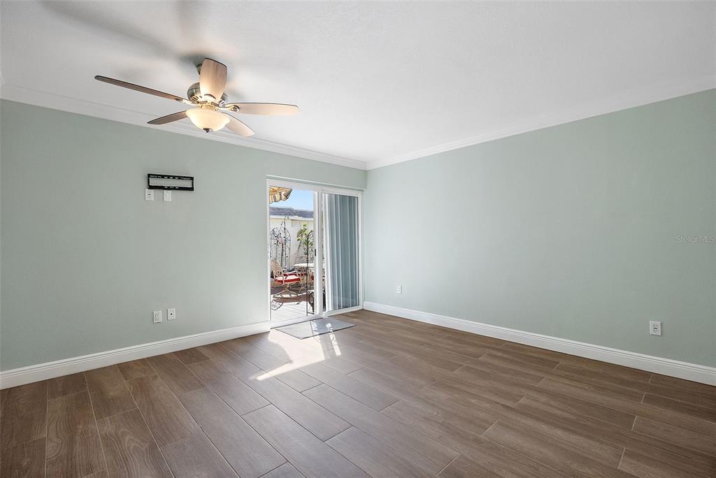 St Petersburg, Florida, 33708, United States, 2 Bedrooms Bedrooms, ,2 BathroomsBathrooms,Residential,For Sale,1963095