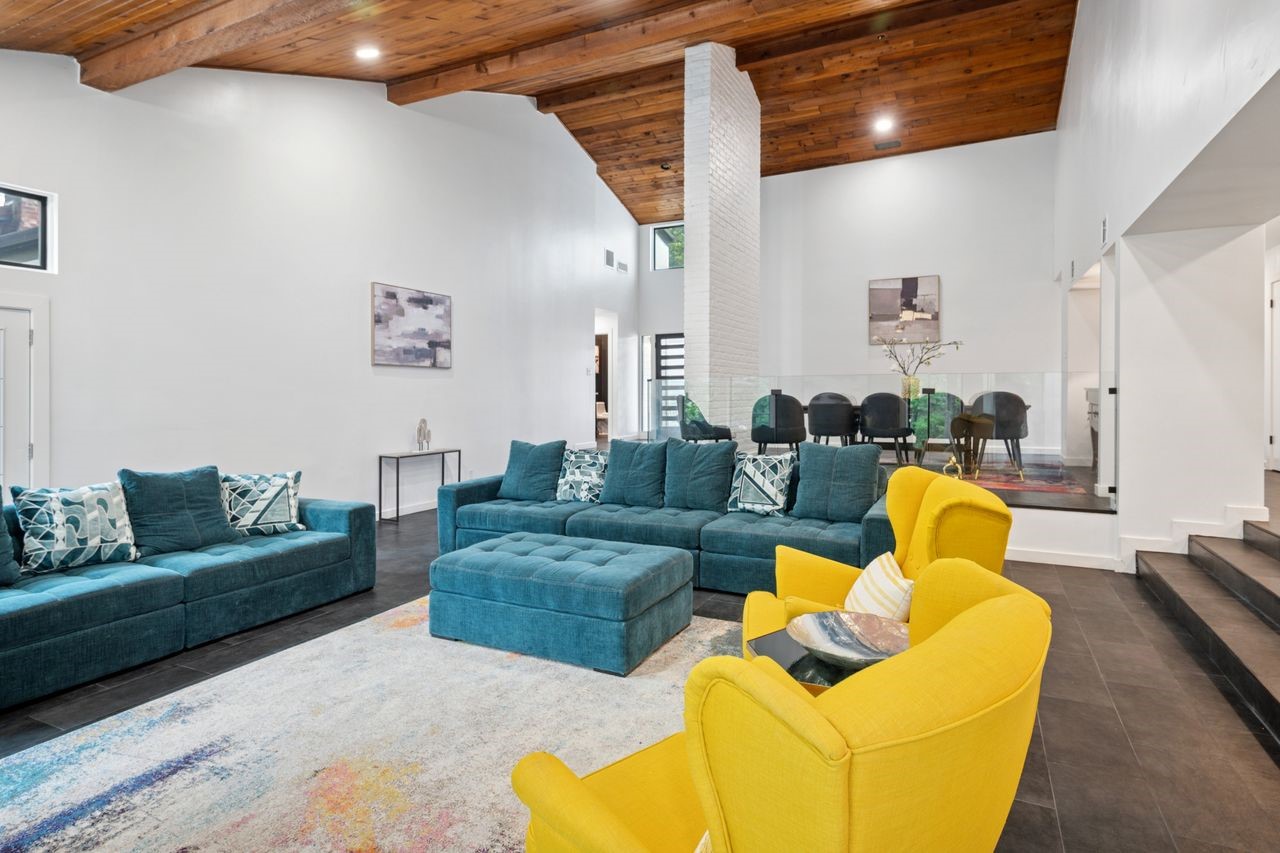 Dallas, Texas, 75230, United States, 4 Bedrooms Bedrooms, ,5 BathroomsBathrooms,Residential,For Sale,1826368