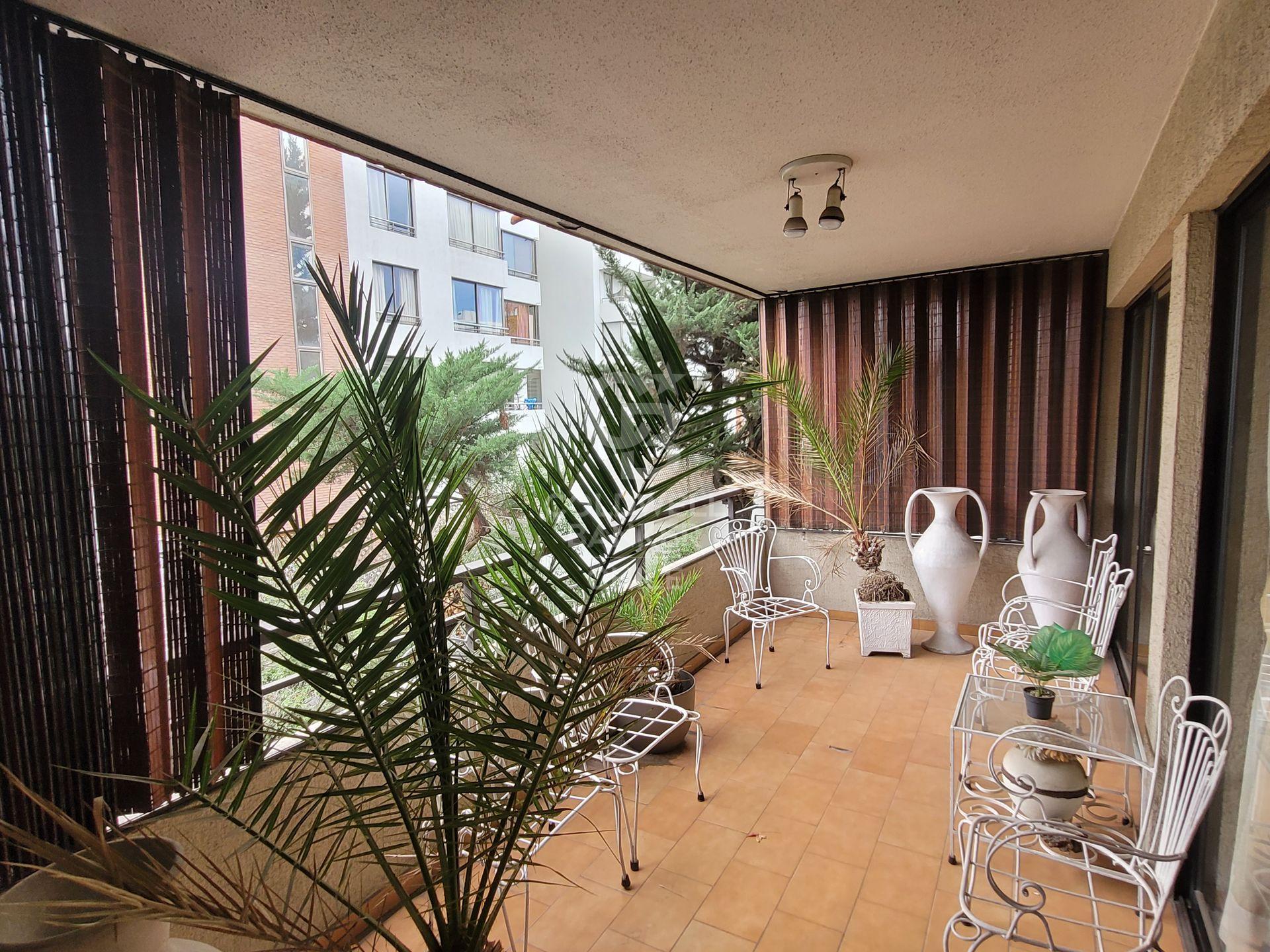 Las Condes, Chile, 3 Bedrooms Bedrooms, ,2 BathroomsBathrooms,Residential,For Sale,1787275