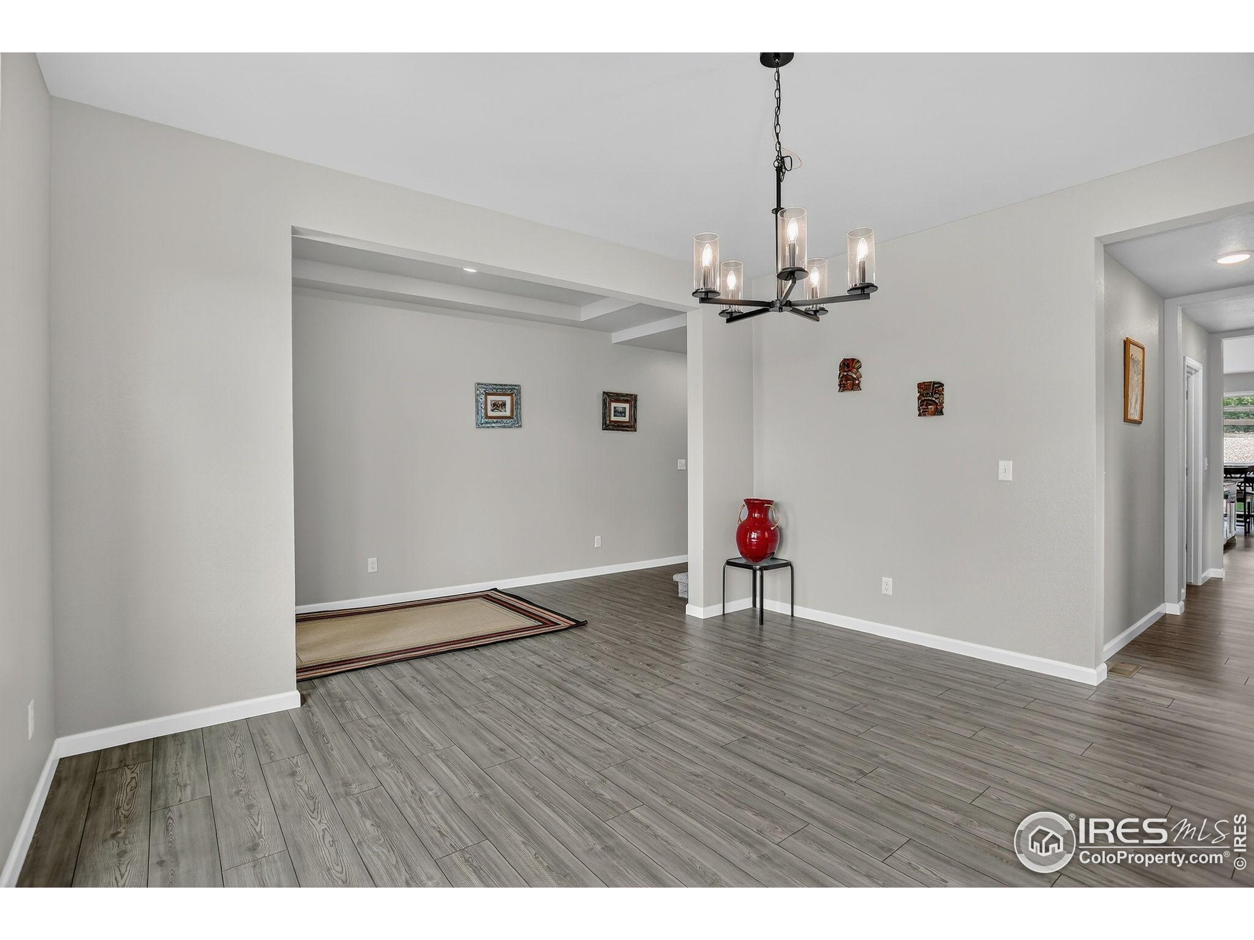 Mead, Colorado, 80542, United States, 5 Bedrooms Bedrooms, ,3 BathroomsBathrooms,Residential,For Sale,1941802