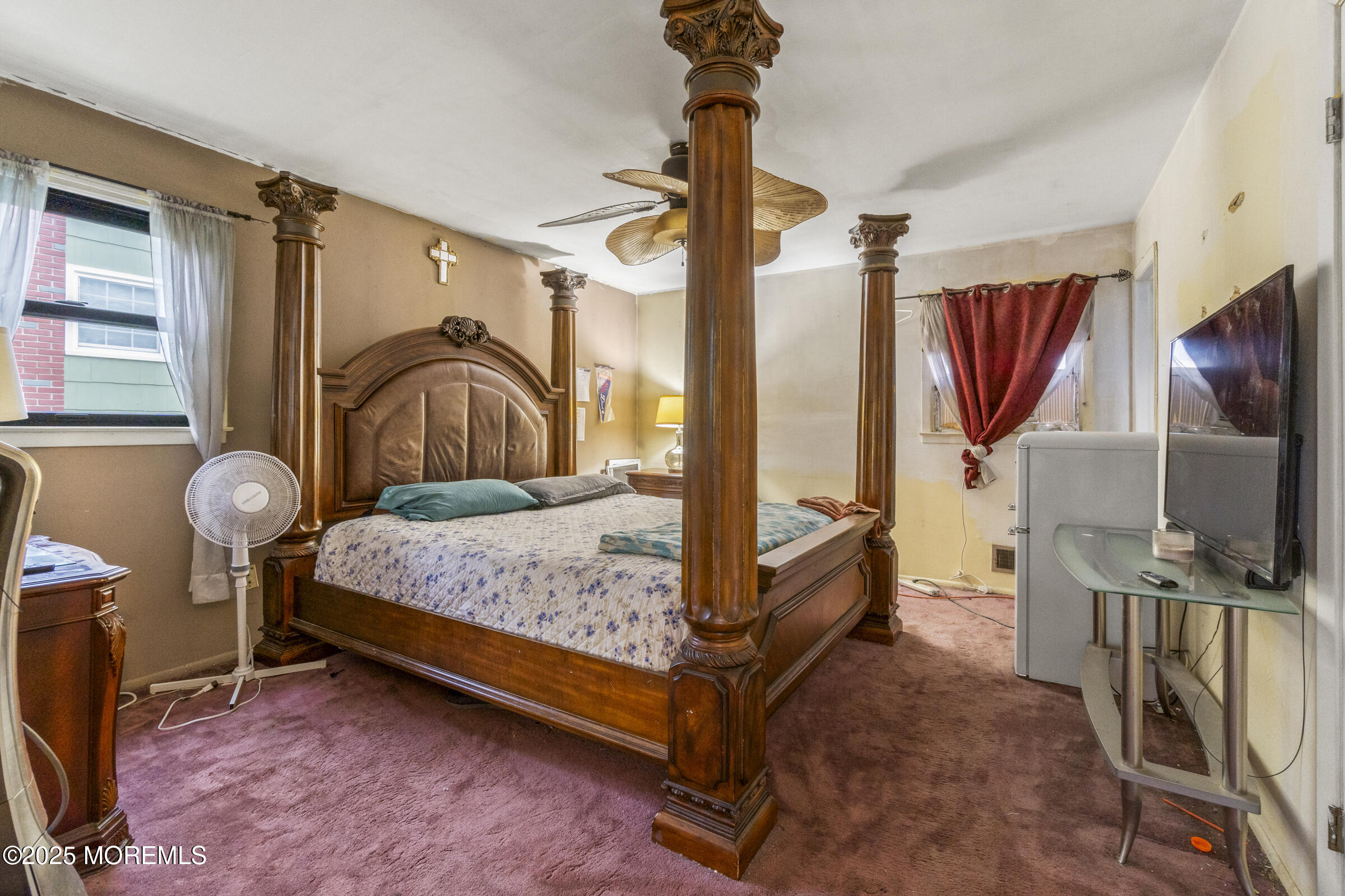 Piscataway Twp, New Jersey, 08854, United States, 5 Bedrooms Bedrooms, ,3 BathroomsBathrooms,Residential,For Sale,1983952