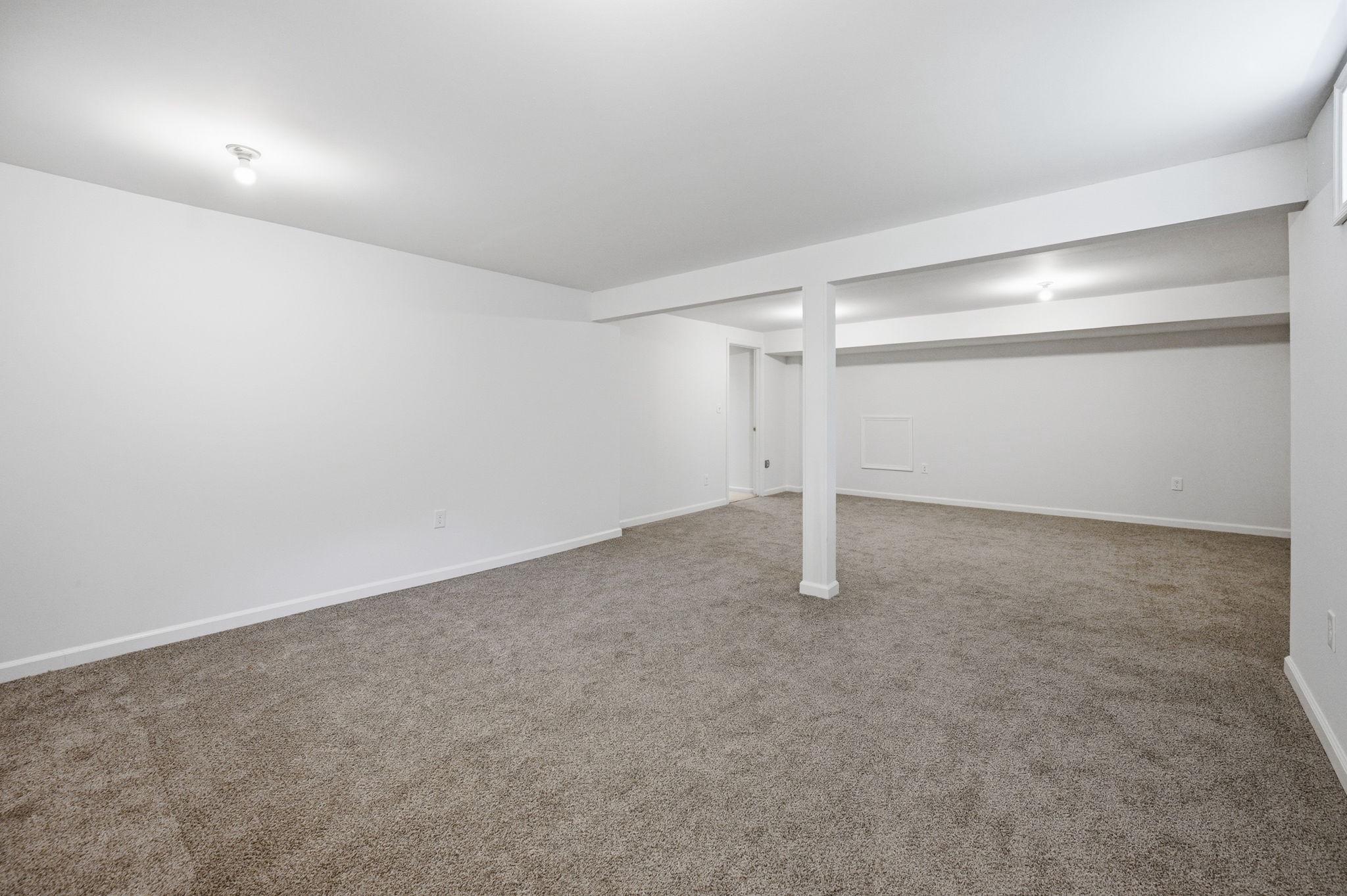 Triangle, Virginia, 22172, United States, 5 Bedrooms Bedrooms, ,4 BathroomsBathrooms,Residential,For Sale,2048381