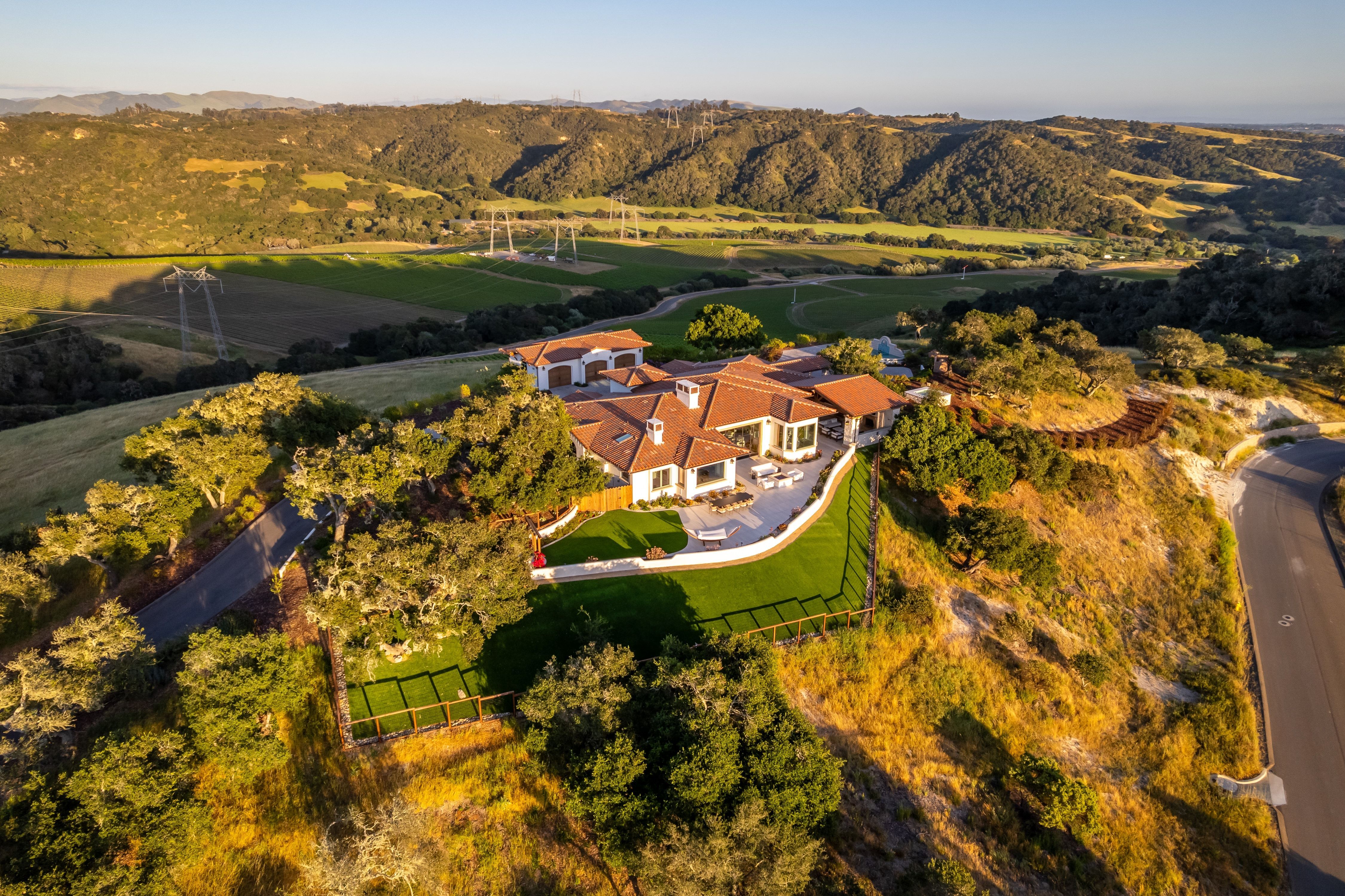  Refined Coastal Wine Country Living on 22 Private Acres - 物件實景
