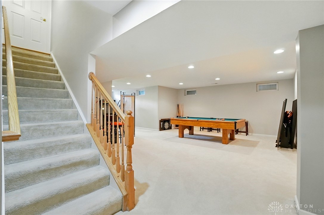 Beavercreek, Ohio, 45431, United States, 5 Bedrooms Bedrooms, ,4 BathroomsBathrooms,Residential,For Sale,1942166