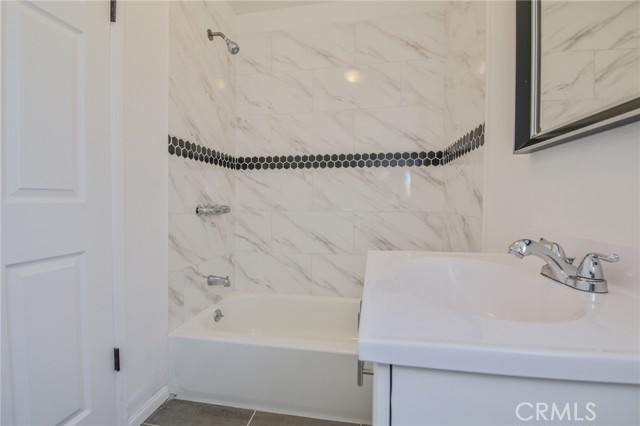 Los Angeles, California, 90002, United States, 3 Bedrooms Bedrooms, ,2 BathroomsBathrooms,Residential,For Sale,1986141