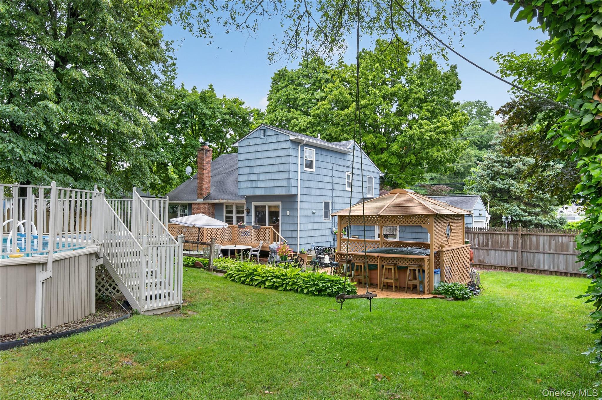  190 Oakwood Road, Huntington Station, NY, 11746 - 物件實景
