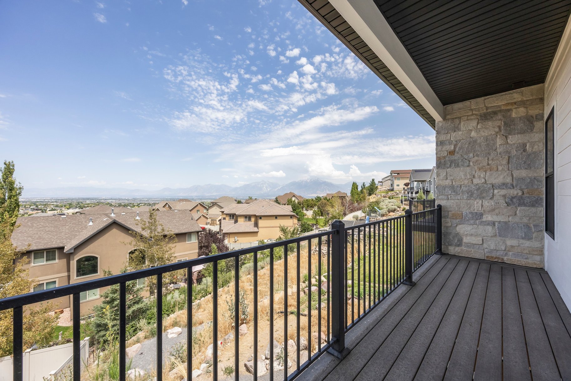  where  exceptional design meets elevated living - 物件實景
