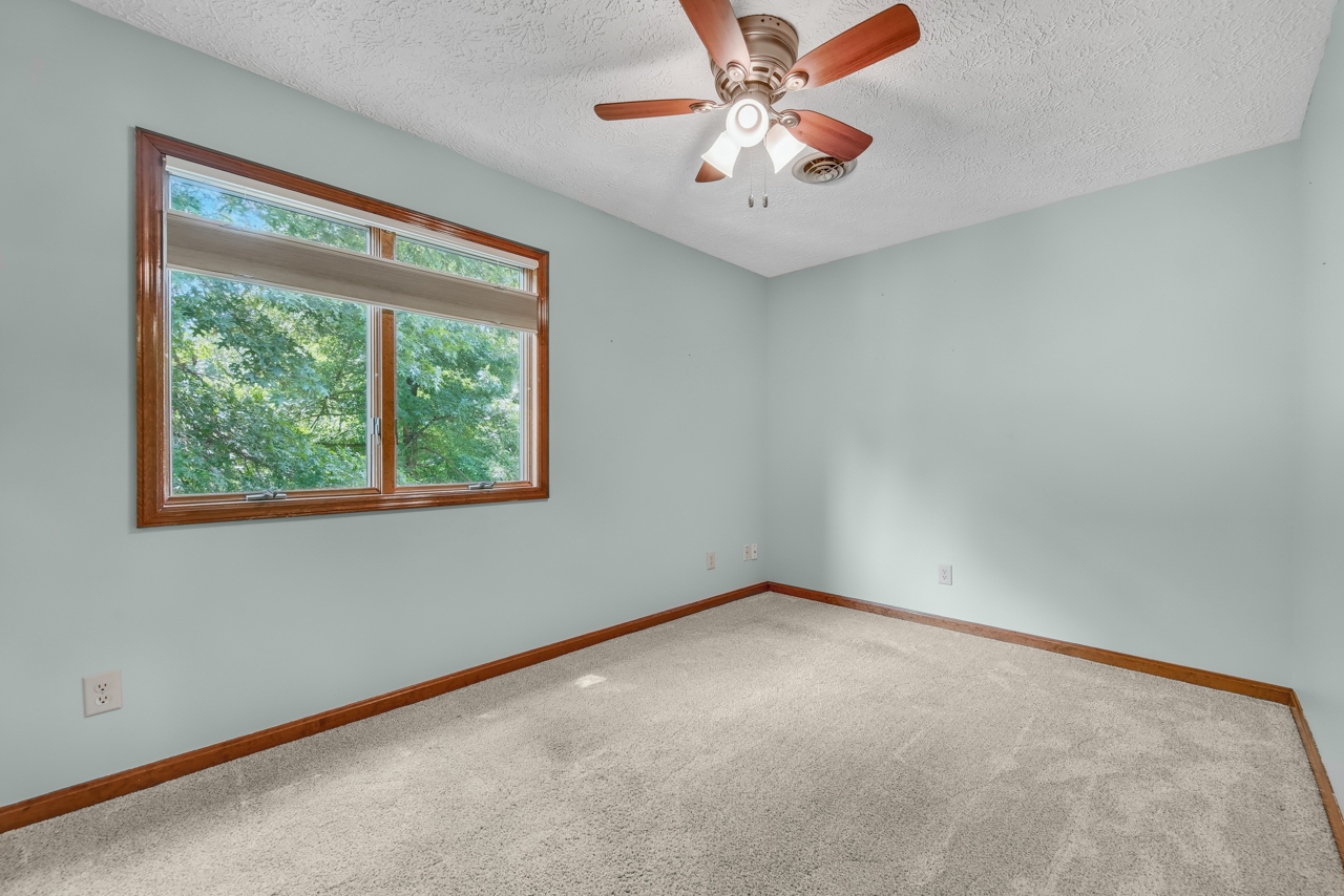 Terre Haute, Indiana, 47802, United States, 4 Bedrooms Bedrooms, ,3 BathroomsBathrooms,Residential,For Sale,1931381
