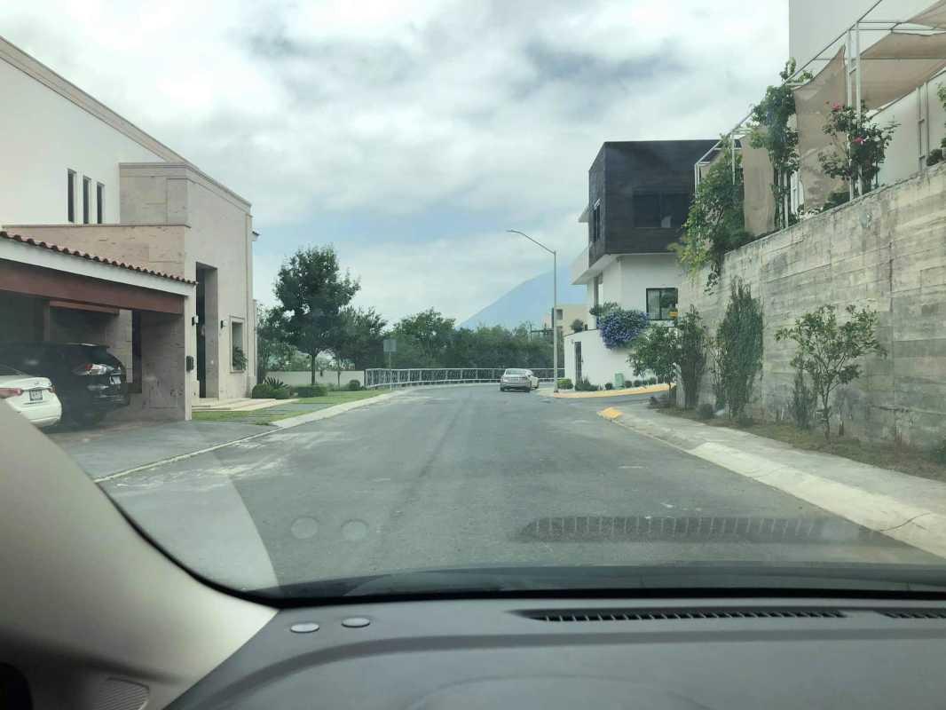 Sierra Alta Noveno Sector, Monterrey, Nuevo León, 64989, Mexico, 1 Bedroom Bedrooms, ,Residential,For Sale,Sierra Alta Noveno Sector,1444656