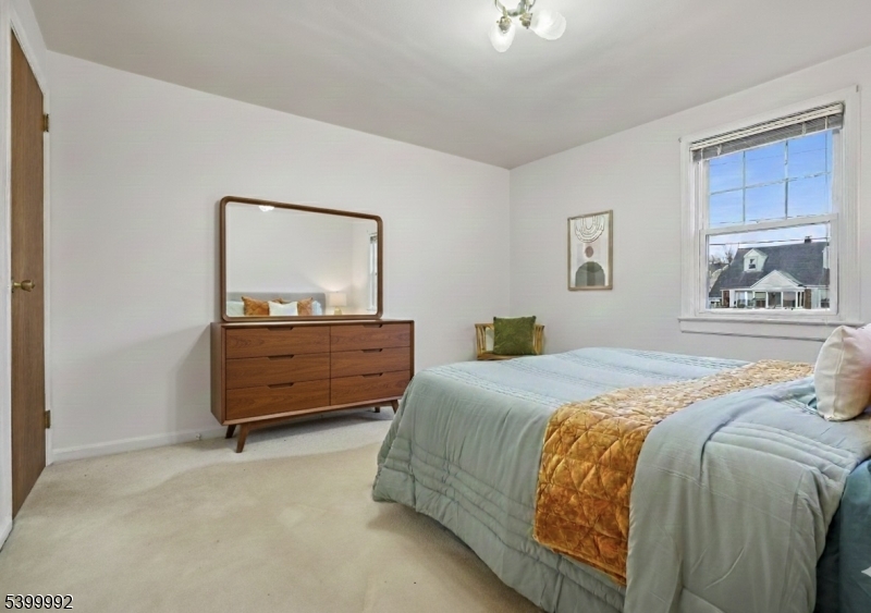 Union Twp., New Jersey, 07083, United States, 4 Bedrooms Bedrooms, ,2 BathroomsBathrooms,Residential,For Sale,2001957