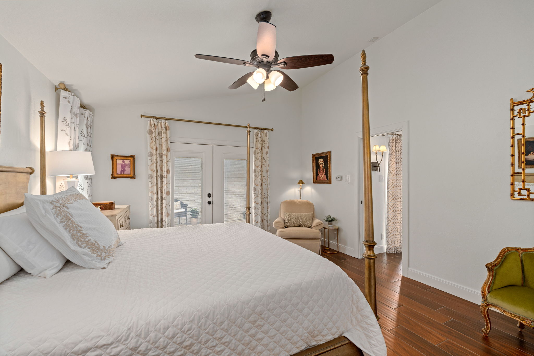  Jewel of Hunters Creek - 物件實景