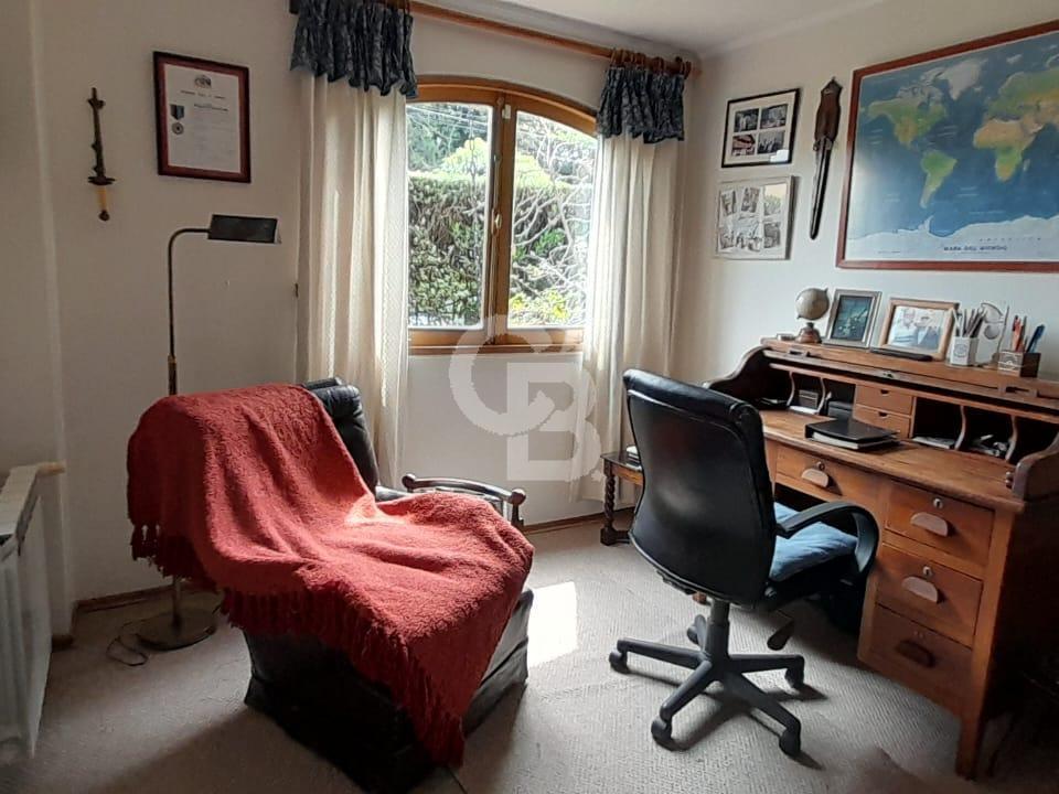 La Reina, Chile, 4 Bedrooms Bedrooms, ,4 BathroomsBathrooms,Residential,For Sale,1988154