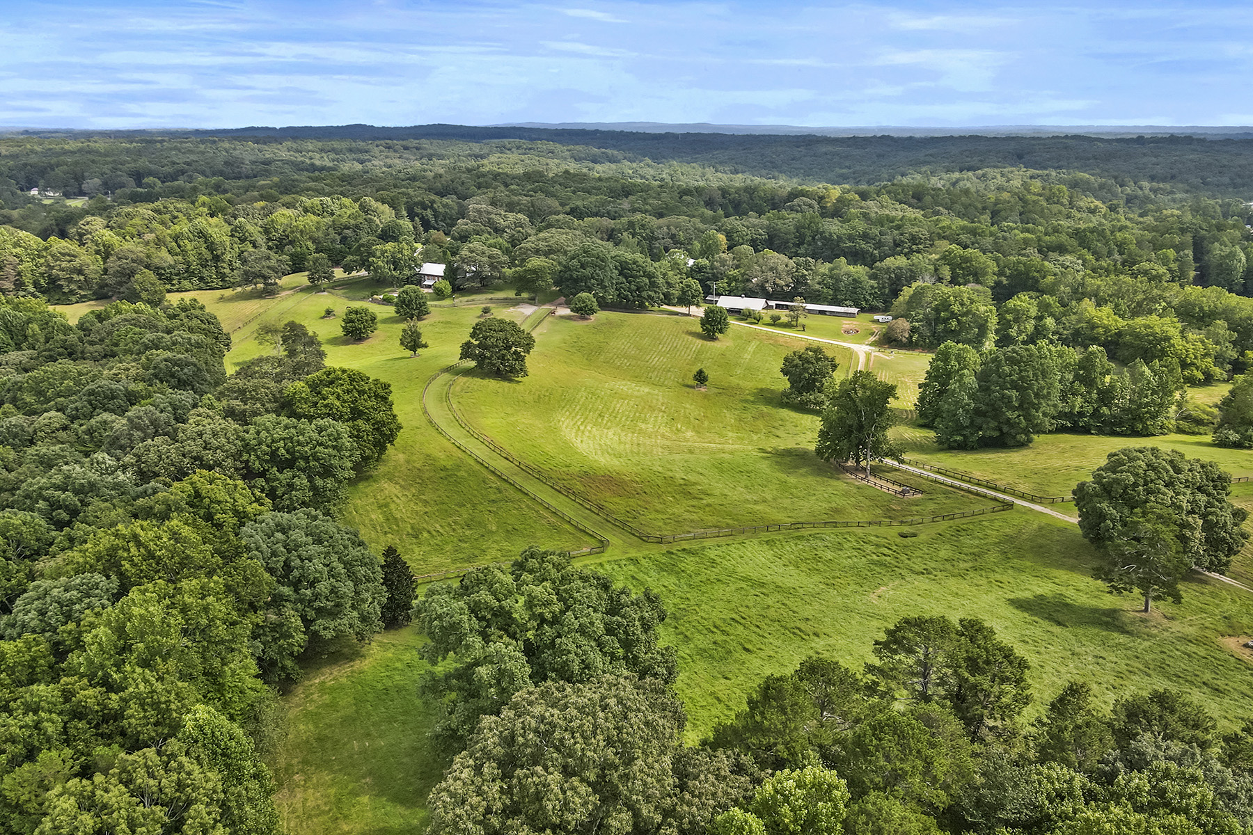  Absolute Perfection - 70± Acre Equestrian Farm with Rolling Pastureland - 物件實景