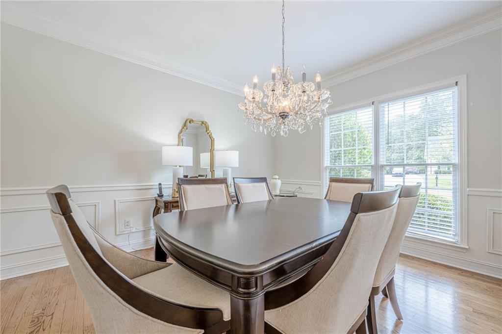 Cumming, Georgia, 30041, United States, 5 Bedrooms Bedrooms, ,5 BathroomsBathrooms,Residential,For Sale,1919838