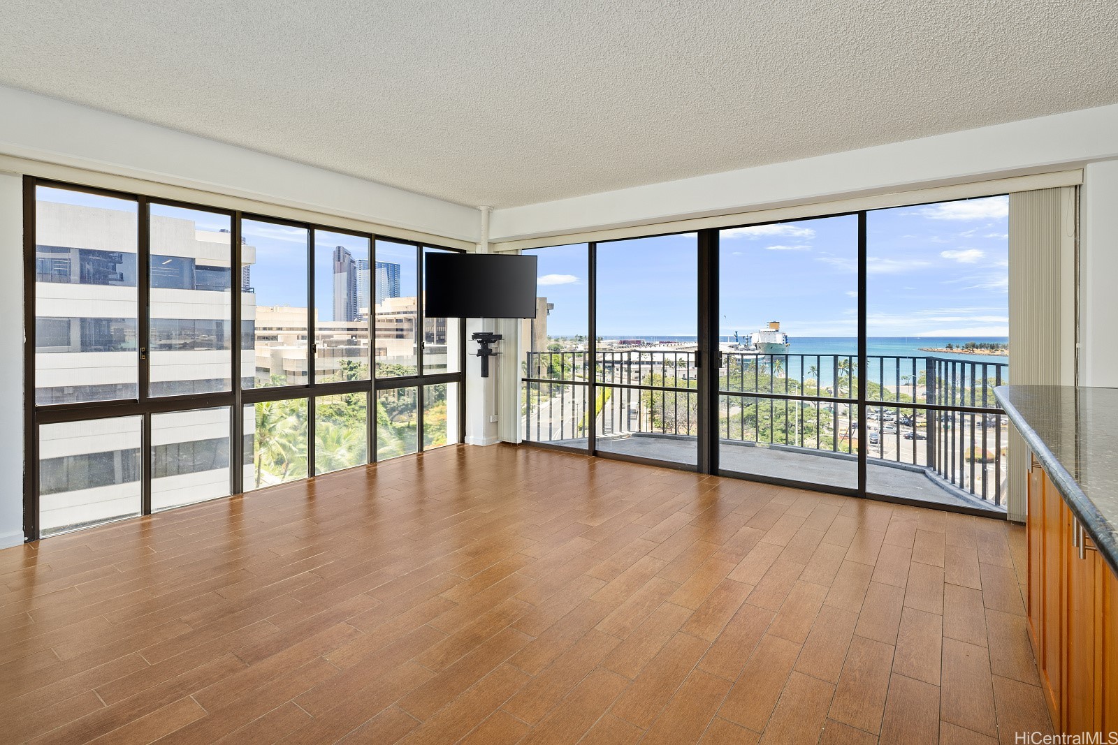 Richards St, Honolulu, HI 96813 #1