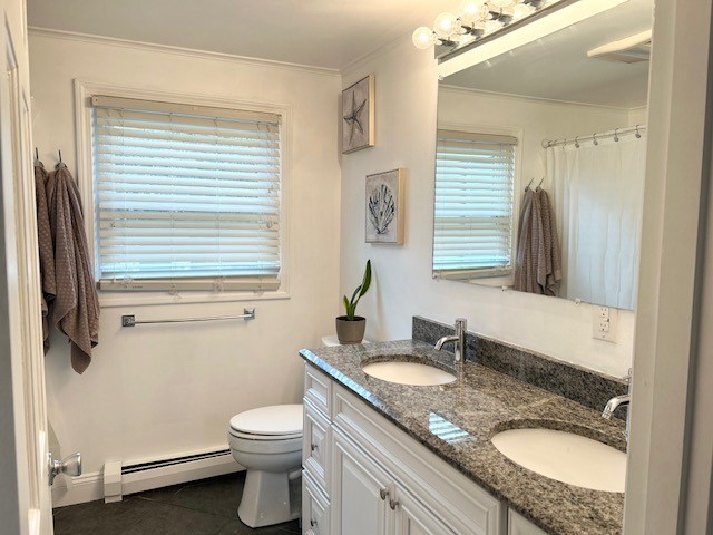 Cranston, Rhode Island, 02921, United States, 3 Bedrooms Bedrooms, ,2 BathroomsBathrooms,Residential,For Sale,1969397