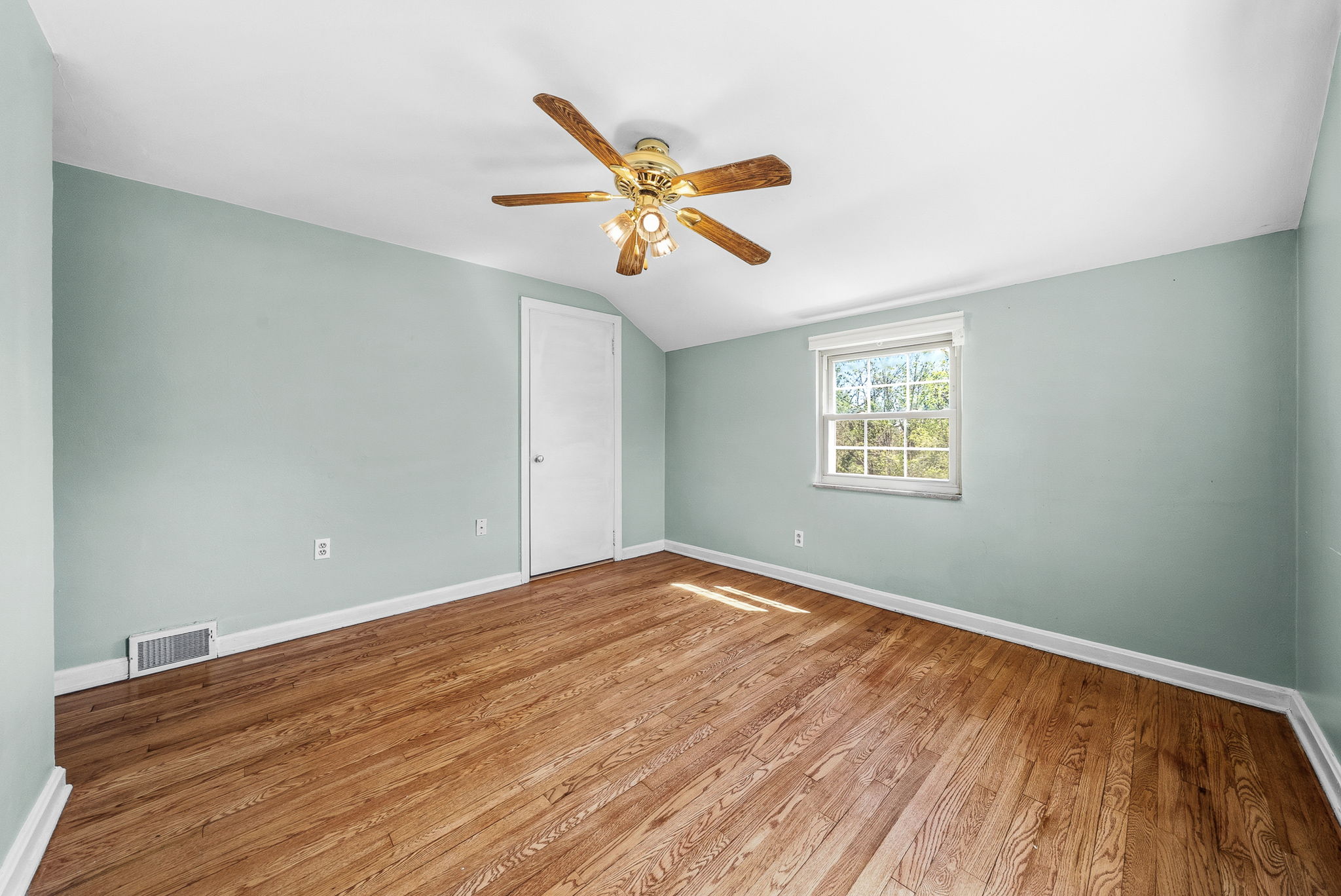  511 Moreland Drive, Pittsburgh, PA 15243 - 物件實景