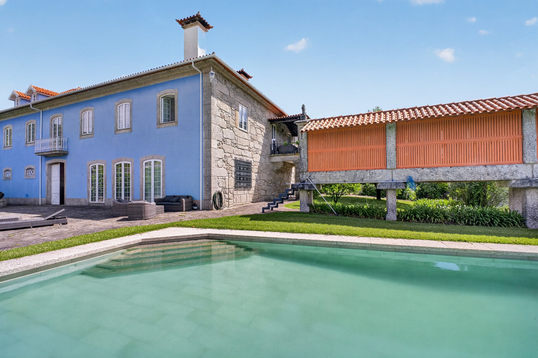  Farm, 9 bedrooms, for Sale - 物件實景
