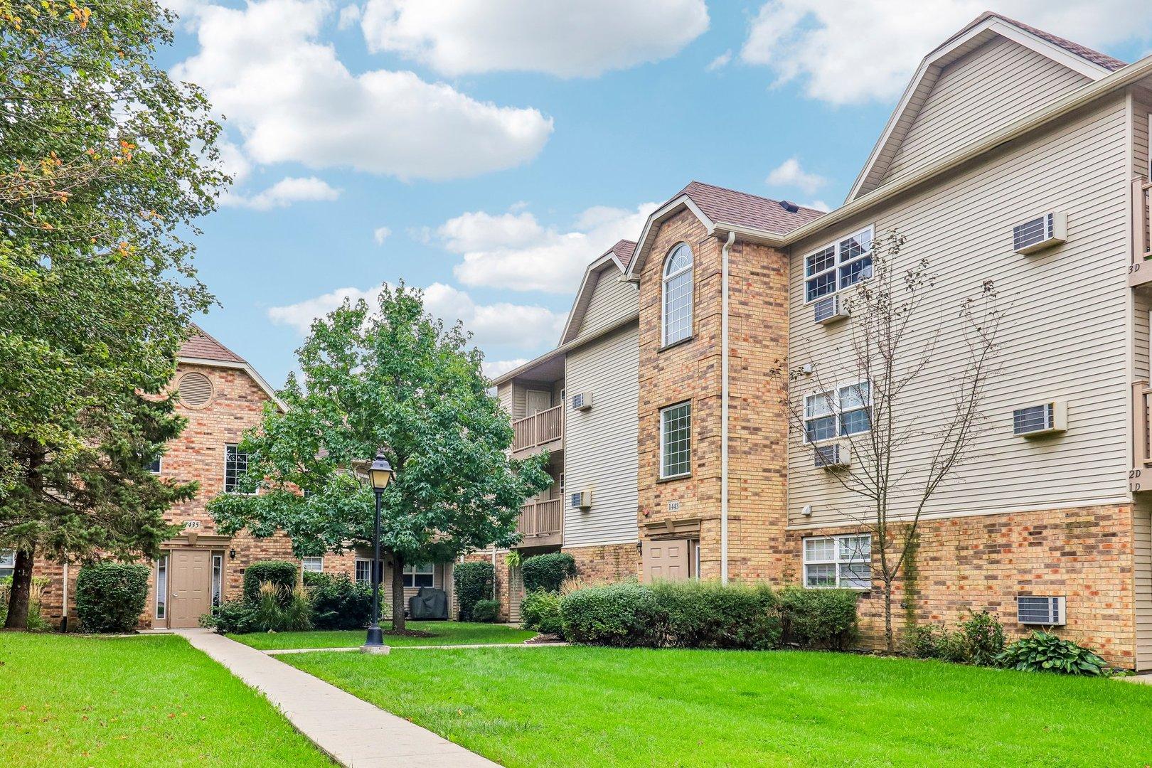 Spring Brook Ct, Round Lake Beach, IL 60073 #1