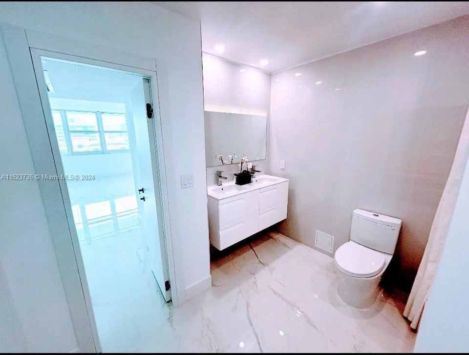 2030 S Ocean Dr Unit 2220, Hallandale Beach, Florida, 33009, United States, 2 Bedrooms Bedrooms, ,2 BathroomsBathrooms,Residential,For Sale,2030 S Ocean Dr Unit 2220,1573170