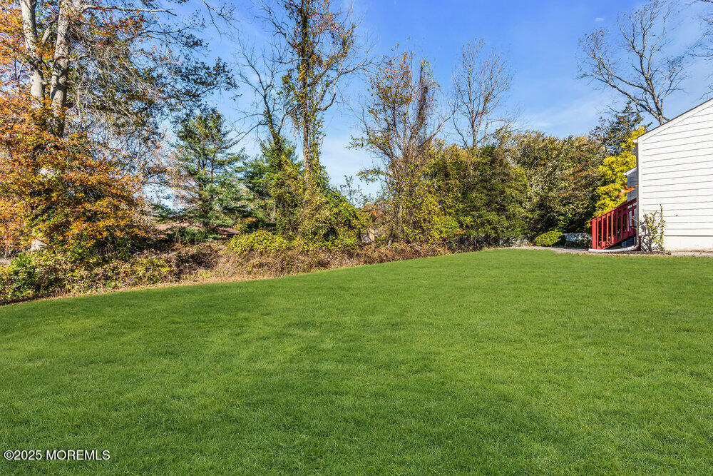 Tinton Falls, New Jersey, 07712, United States, 3 Bedrooms Bedrooms, ,2 BathroomsBathrooms,Residential,For Sale,1987767