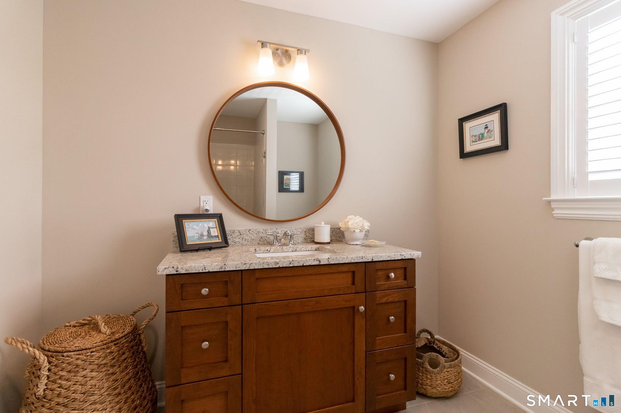 Cheshire, Connecticut, 06410, United States, 3 Bedrooms Bedrooms, ,3 BathroomsBathrooms,Residential,For Sale,2005318