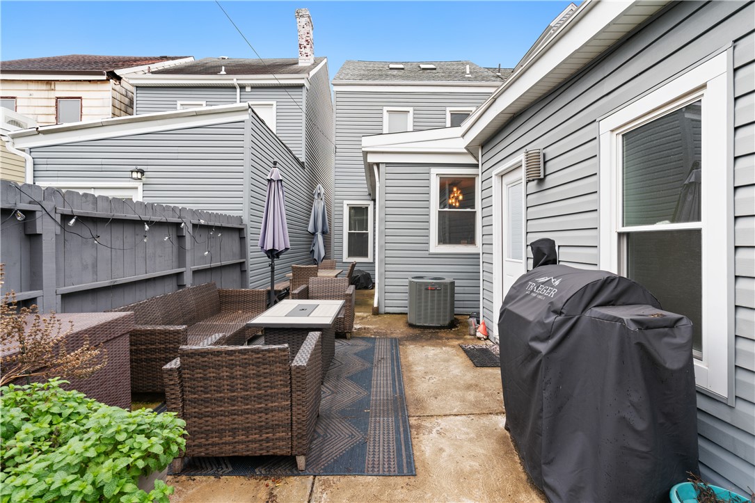 Lawrenceville, Pennsylvania, 15201, United States, 3 Bedrooms Bedrooms, ,2 BathroomsBathrooms,Residential,For Sale,1995818