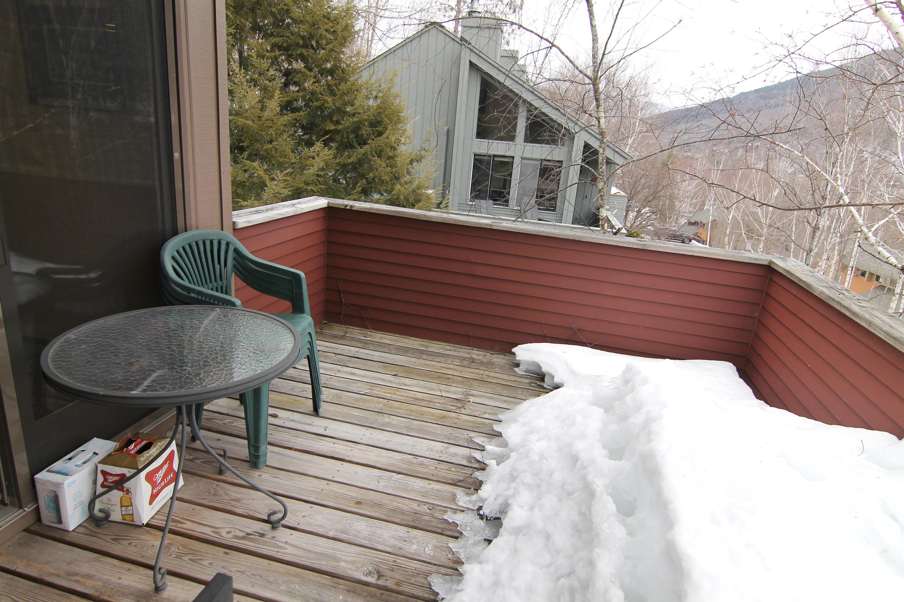 Lincoln, New Hampshire, 03251, United States, 3 Bedrooms Bedrooms, ,2 BathroomsBathrooms,Residential,For Sale,1732060