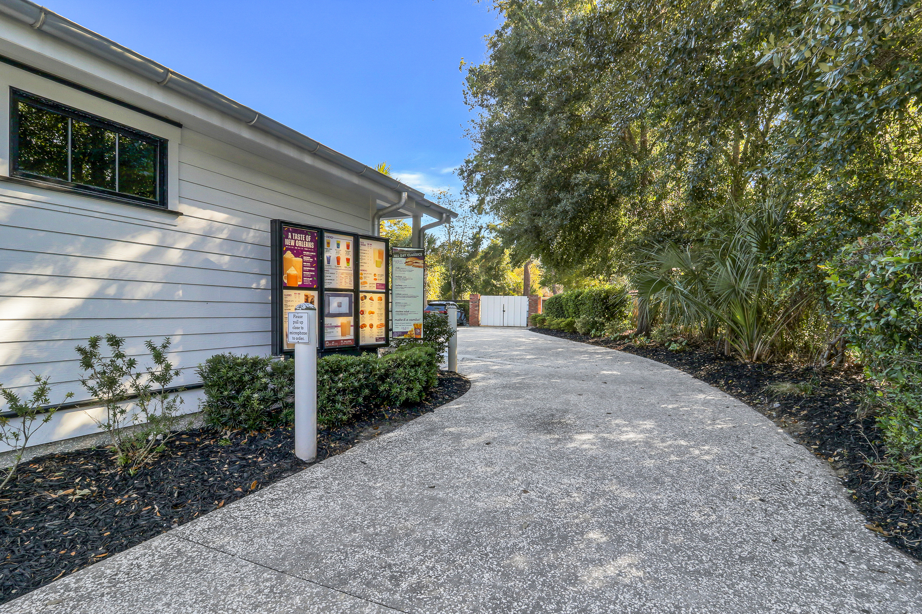 8026 Main Street, Ridgeland - 物件實景