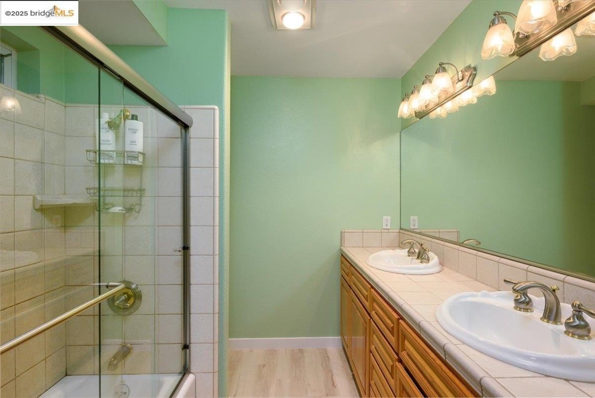 Twain Harte, California, 95383, United States, 3 Bedrooms Bedrooms, ,3 BathroomsBathrooms,Residential,For Sale,1978195