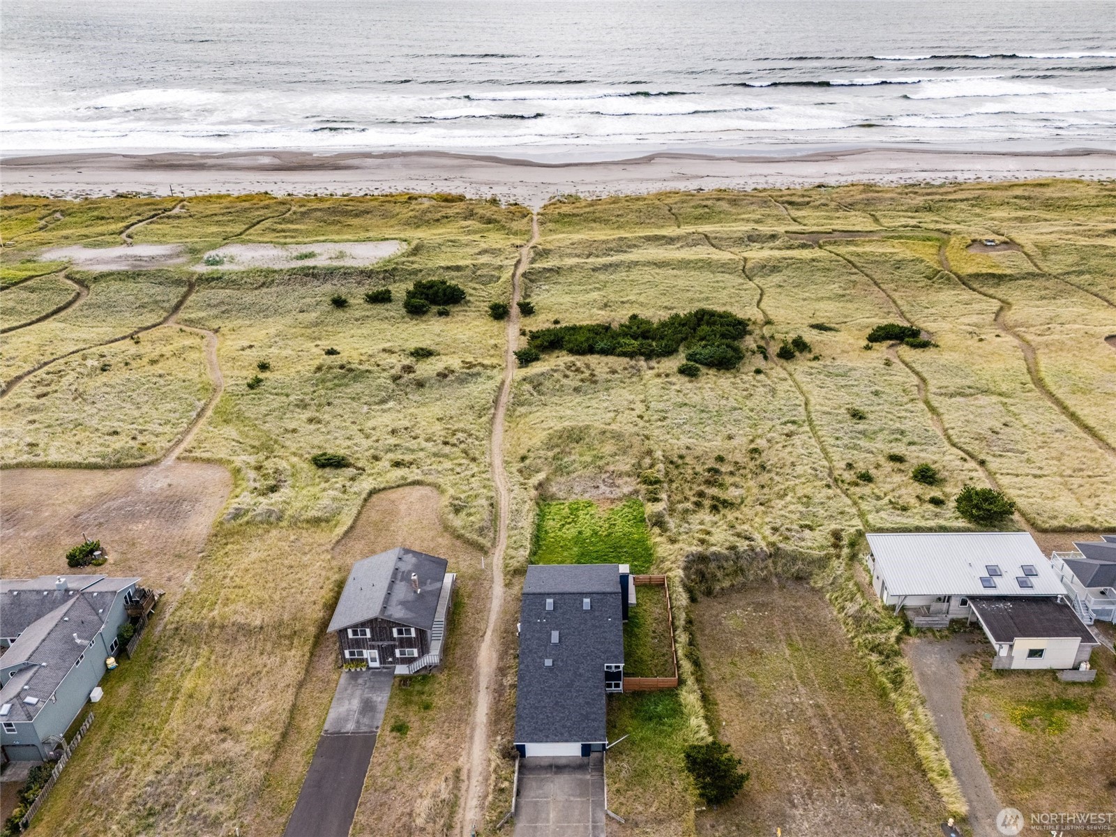 Ocean Park, Washington, 98640, United States, 2 Bedrooms Bedrooms, ,2 BathroomsBathrooms,Residential,For Sale,1977783