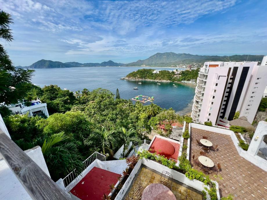 Calle de los riscos, Manzanillo, Colima, 28867, Mexico, 3 Bedrooms Bedrooms, ,3 BathroomsBathrooms,Residential,For Sale,Calle de los riscos,1416641