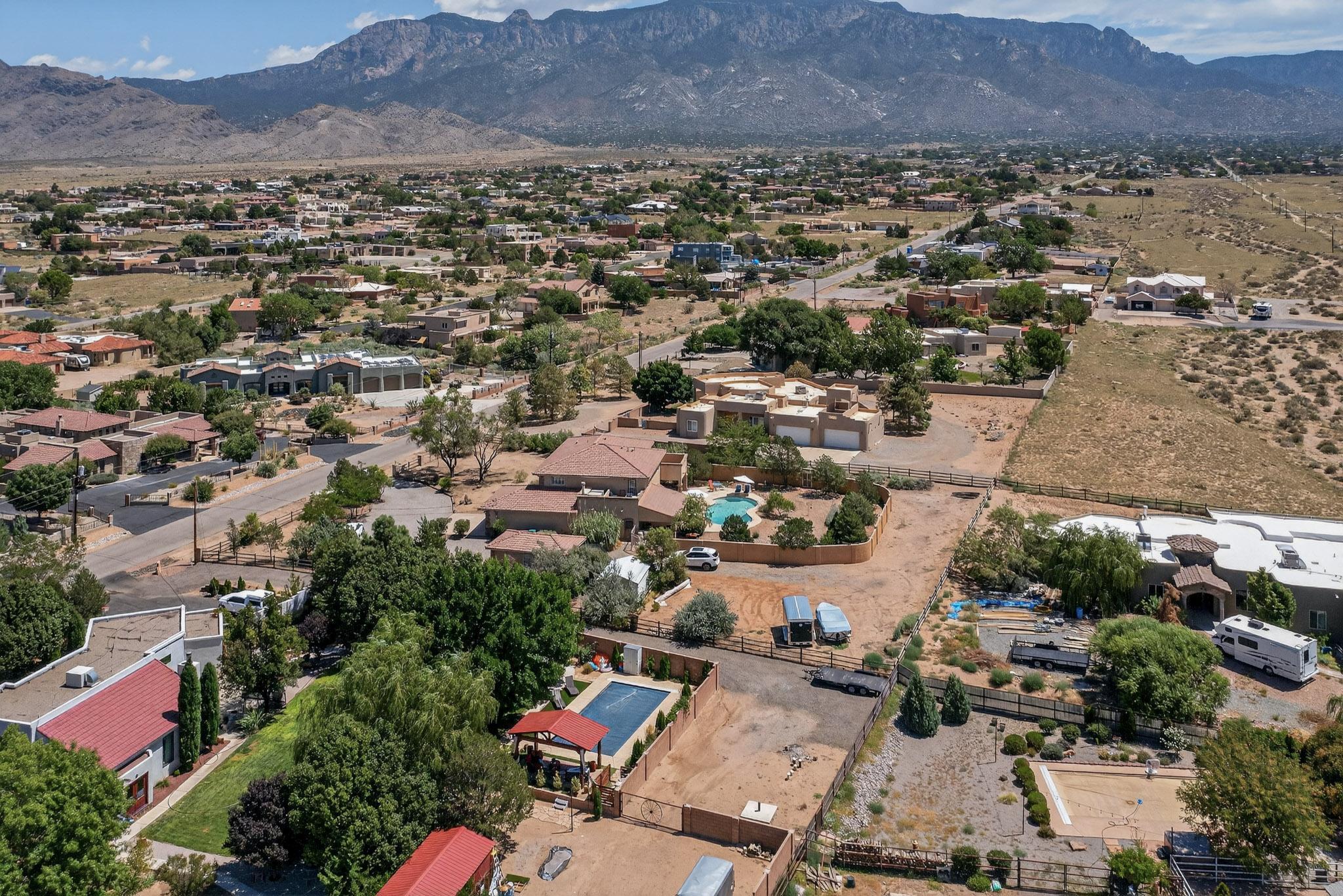 Albuquerque, New Mexico, 87122, United States, 4 Bedrooms Bedrooms, ,3 BathroomsBathrooms,Residential,For Sale,1914202