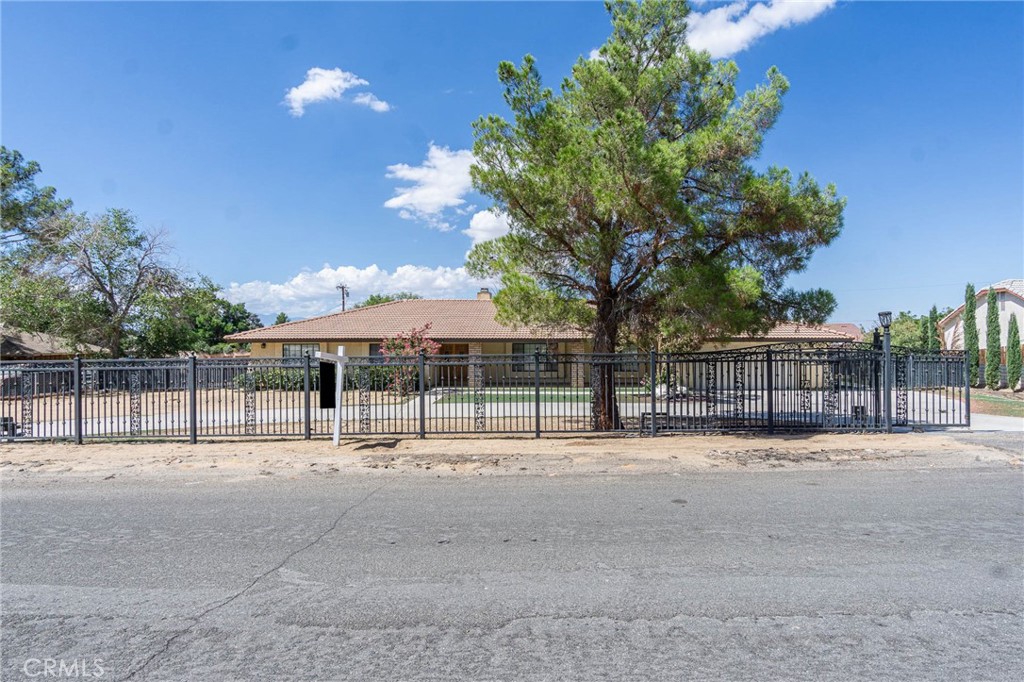 Apple Valley, California, 92308, United States, 4 Bedrooms Bedrooms, ,3 BathroomsBathrooms,Residential,For Sale,2038971