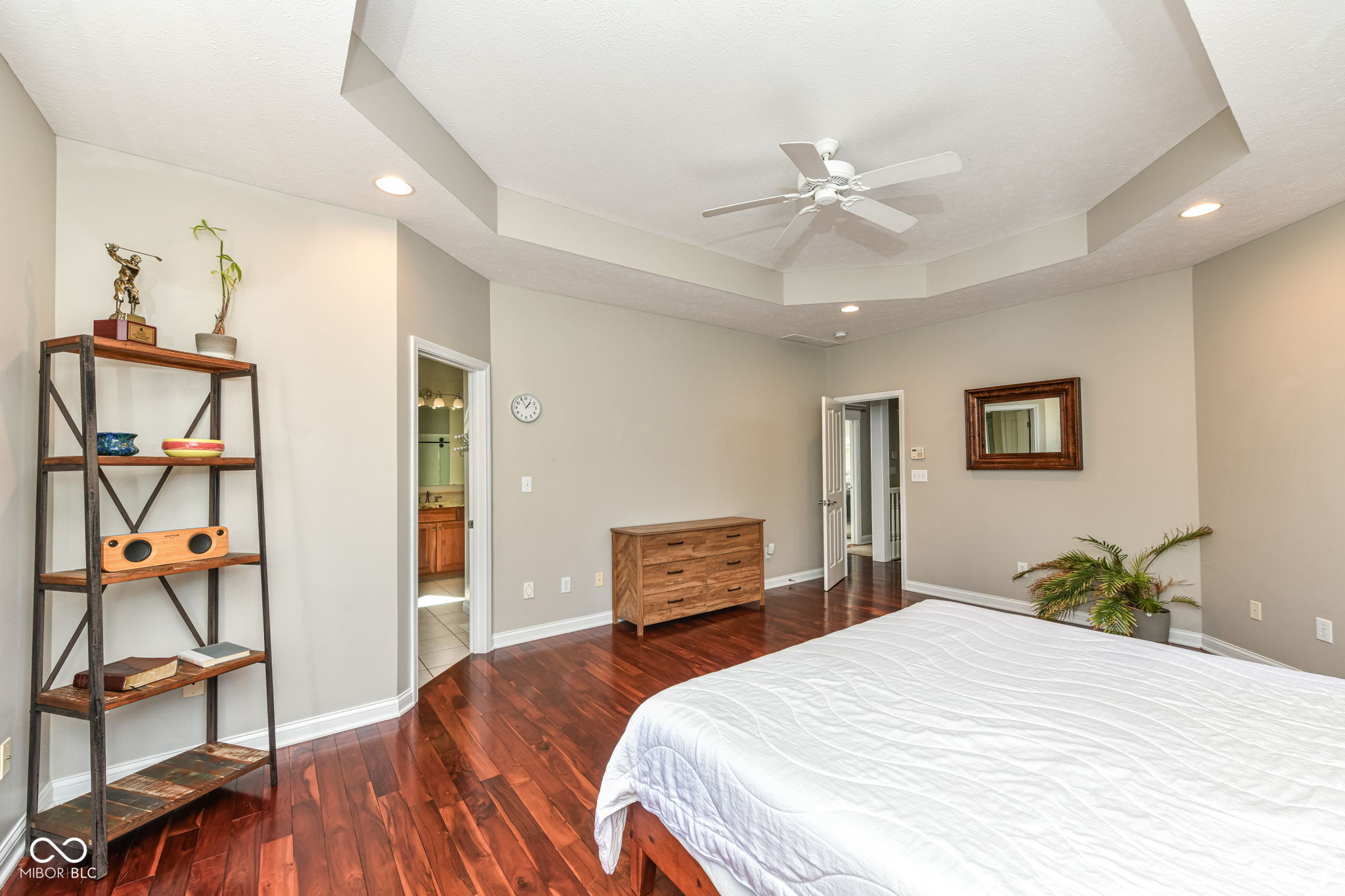 Cicero, Indiana, 46034, United States, 4 Bedrooms Bedrooms, ,4 BathroomsBathrooms,Residential,For Sale,2005154